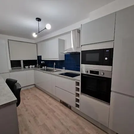 Newly Renovated Apartment! London Exterior photo