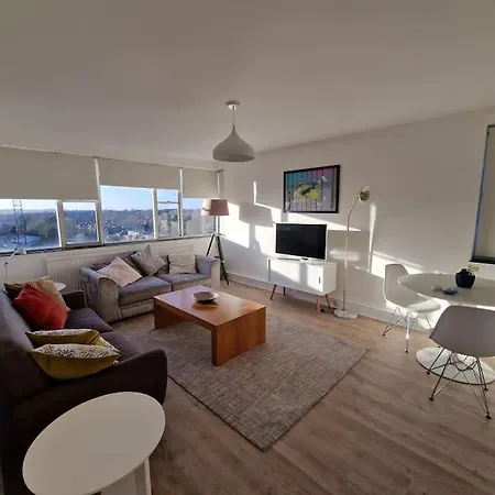 Newly Renovated Apartment! London Exterior photo